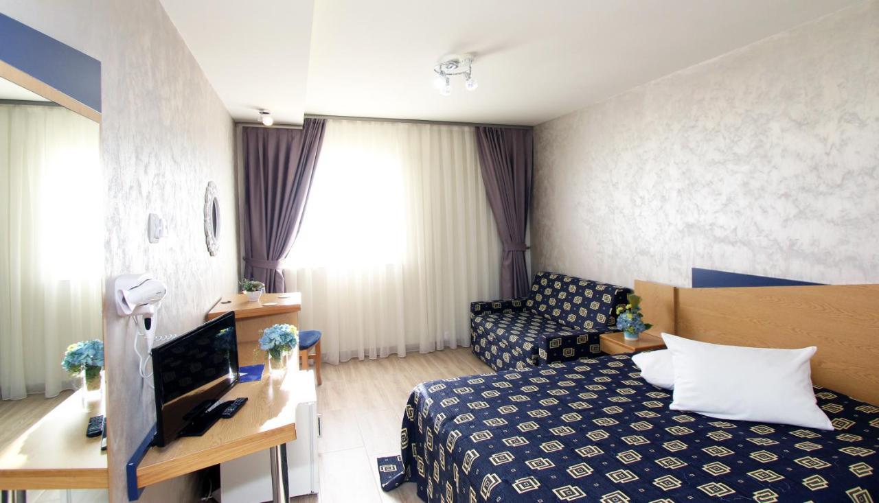 Iris Hotel Bors Eksteriør bilde